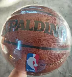 М`яч баскетбольний С 70354 (50) 1 колір,  матеріал PU, вага 580-600 грамм, розмір м`яча №7 М`яч баскетбольний С 70354 (50) 1 колір,  матеріал PU, вага 580-600 грамм, розмір м`яча №7