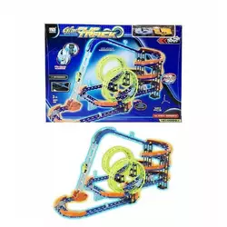 Трек 89994 (12) 122 елементи, 2 машинки із вбудованими акумуляторами, підсвічування, світиться у темряві, трюки, мі, трюки, муляжі оточення, в коробці Трек 89994 (12) 122 елементи, 2 машинки із вбудованими акумуляторами, підсвічування, світиться у темряві, трюки, мі, трюки, муляжі оточення, в коробці