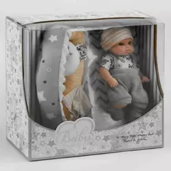 Пупс 220-1 (36/2)  высота 20 см, комбинезон, шапочка, носочки, полотенце, матрасик с подушечкой, в коробке Пупс 220-1 (36/2)  высота 20 см, комбинезон, шапочка, носочки, полотенце, матрасик с подушечкой, в коробке