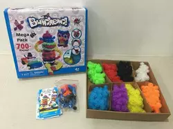 Конструктор 2075 (24/2) 700 деталей, 36 аксесуарів, кульки-липучки, в коробці Конструктор 2075 (24/2) 700 деталей, 36 аксесуарів, кульки-липучки, в коробці